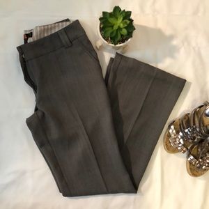 💥NEW LISTING! Old Navy Dress Pants
